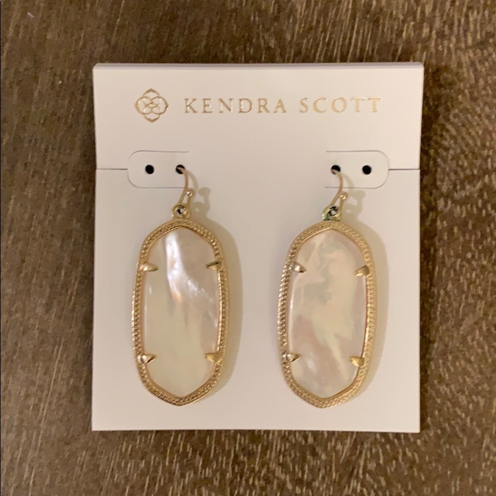 Kendra Scott Elle Earrings